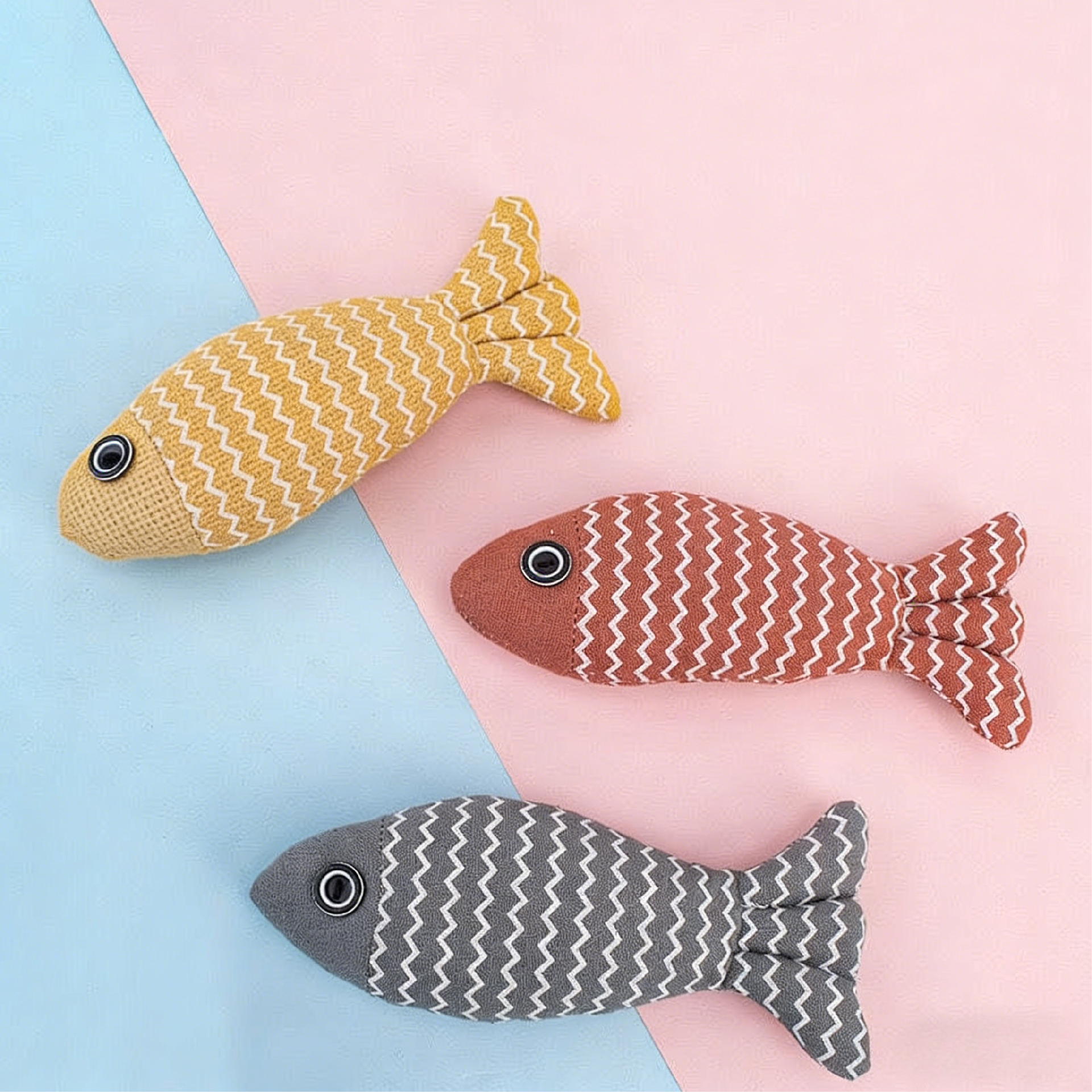 Linen Saury Chew Toy